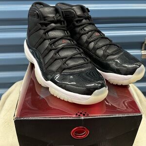 Jordan Retro 11 
BLACK/GYM RED-WHITE-ANTHRACITE